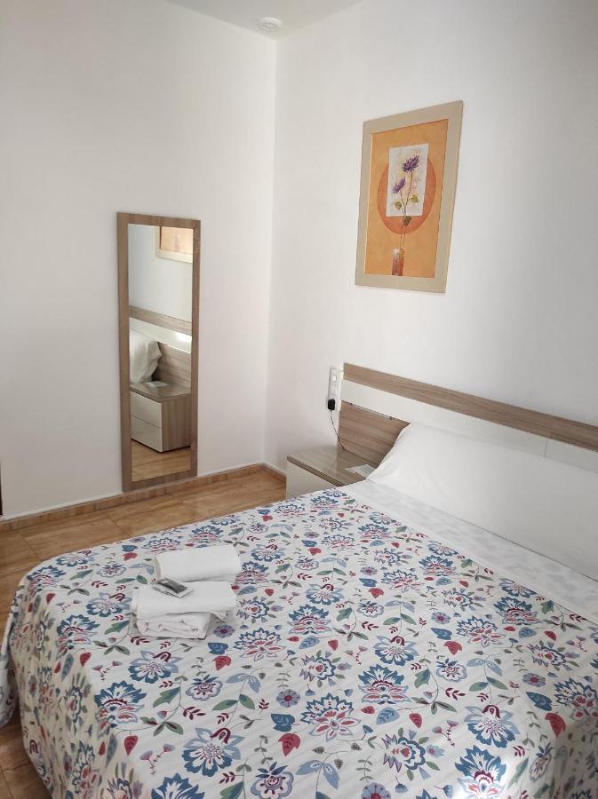 Hostal Fantoni Кадис Екстериор снимка