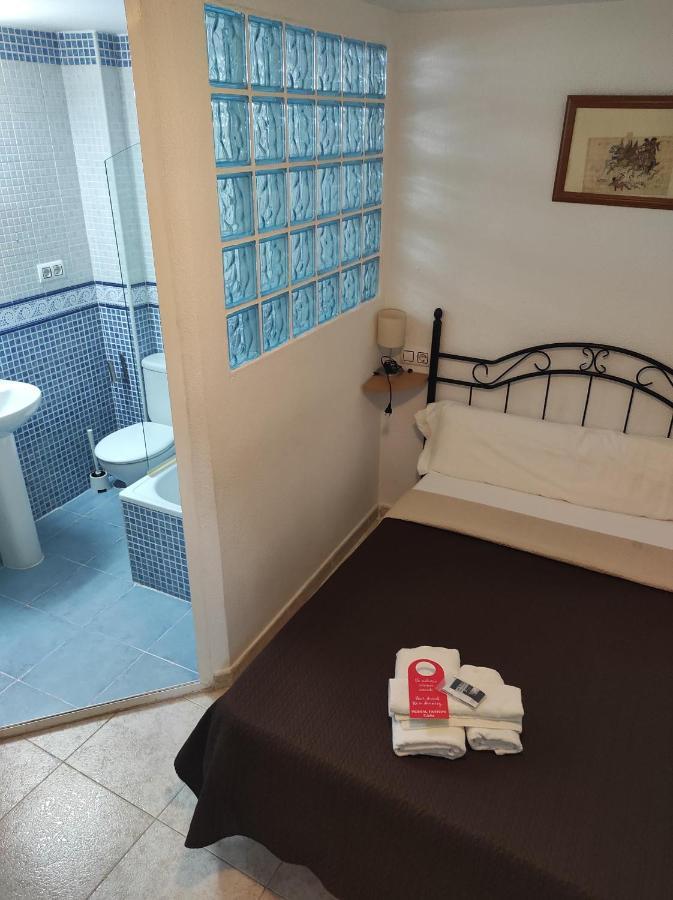 Hostal Fantoni Кадис Екстериор снимка