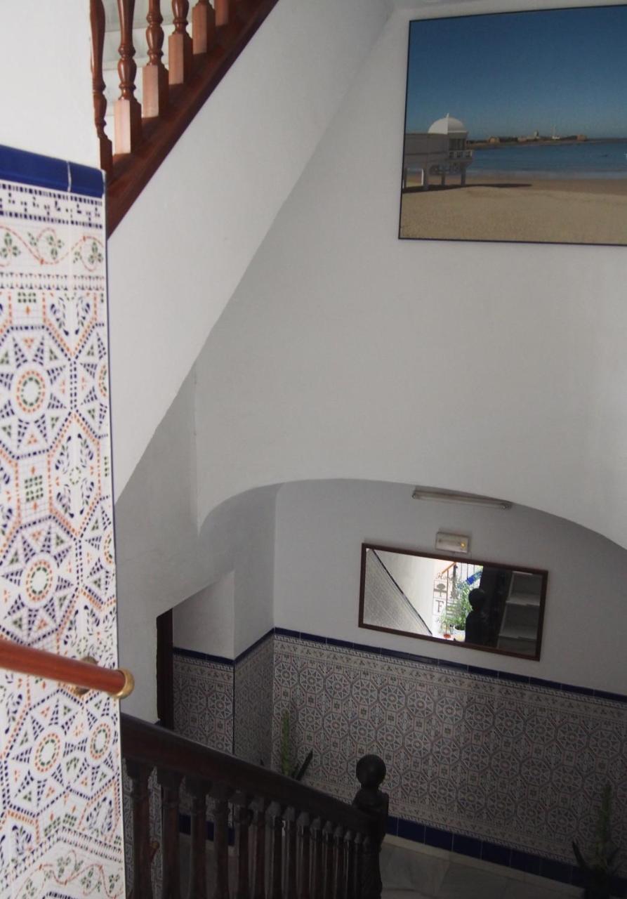 Hostal Fantoni Кадис Екстериор снимка